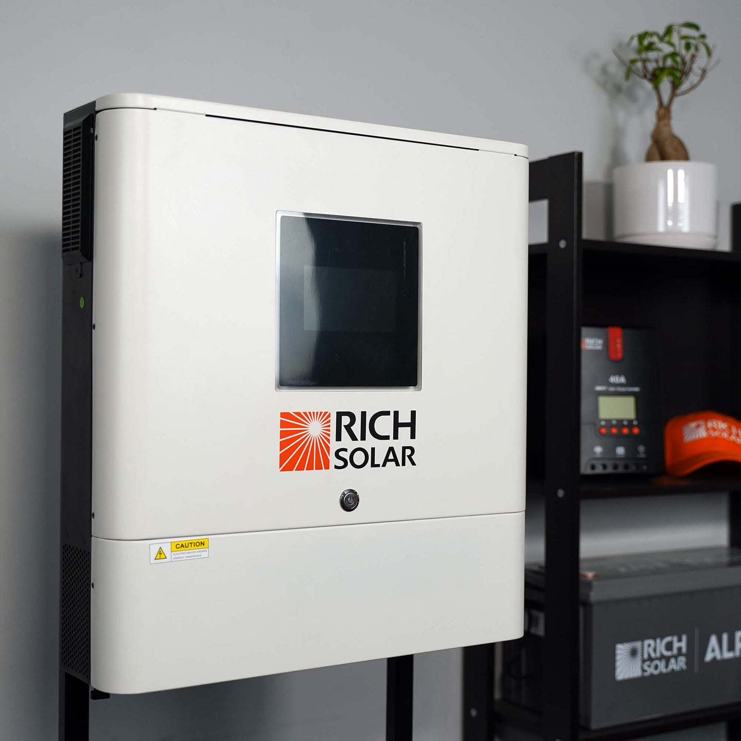 Rich Solar NOVA 6500S 6500W 48V Hybrid Solar Inverter With LCD Touchscreen