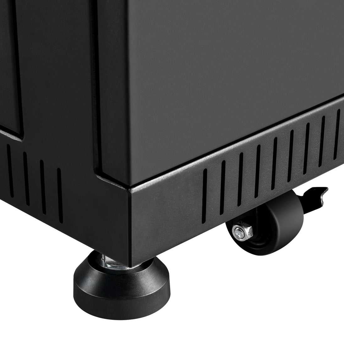 Rich Solar 6 Slot Alpha 5 Pro Server Rack With Wheels Pre Assembled
